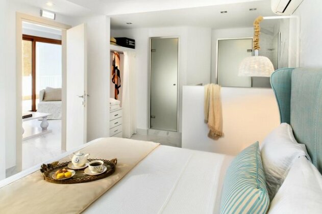 Villa D'Oro - Luxury Villas & Suites - Photo5
