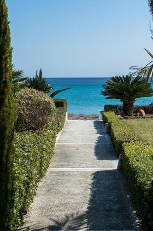 Villa Glamour Posidi - Photo4