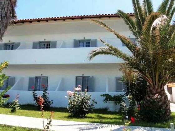 White Suites Resort - Photo5