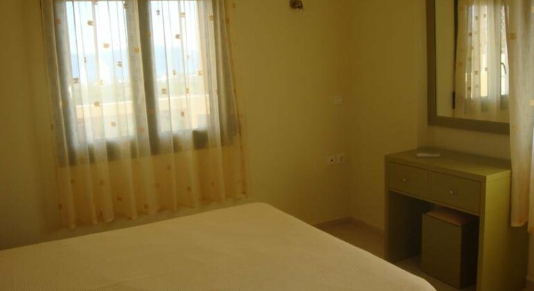 Rodousakis Homes - Photo3