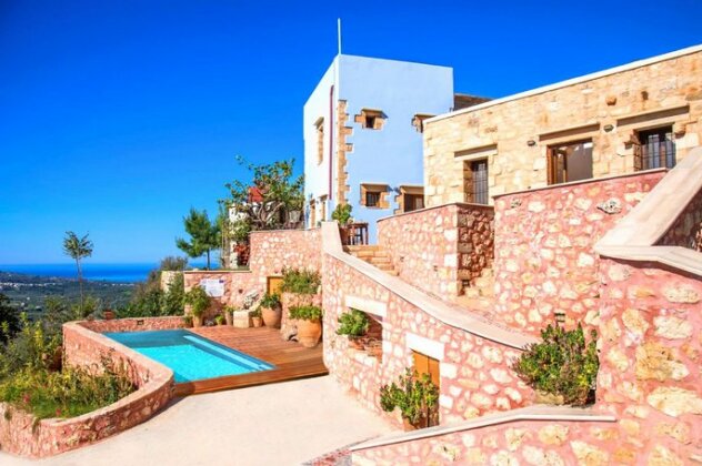 Villa Veneciana with Heated Pool