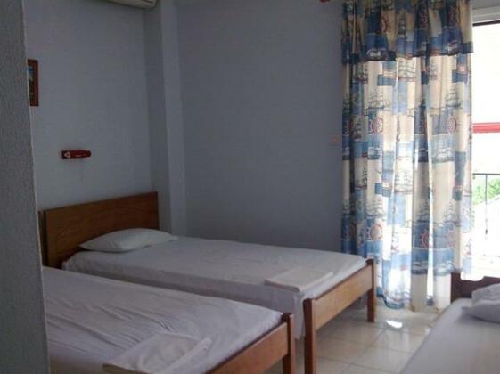 Adonis Apartments Katerini - Photo3