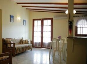Areti Hotel Apartments - Photo3