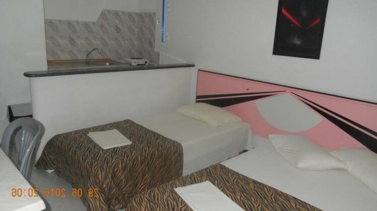 Dimis Studios and Apartments - Photo3