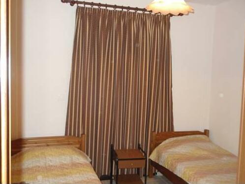 Dimitra's Apartments - Photo5