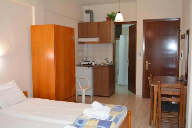 Glikeria Rooms - Photo2