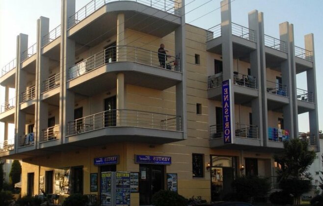 Hotel Enastron - Photo5