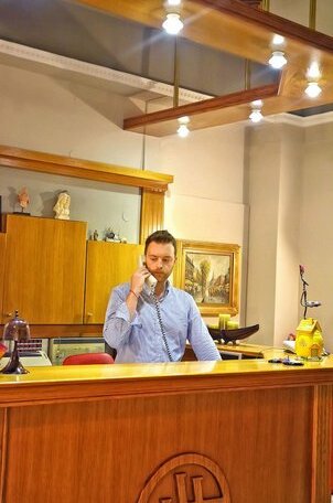 Hotel Ioni - Photo2