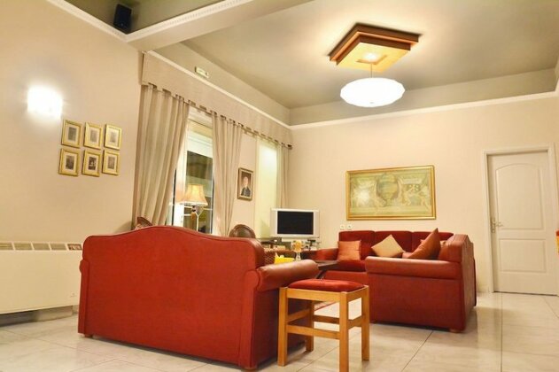 Hotel Ioni - Photo4