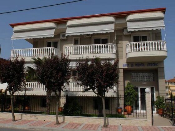 John & Eve Hotel - Photo2