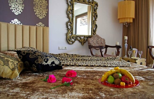Mediterranean Princess - Adults Only - Photo5