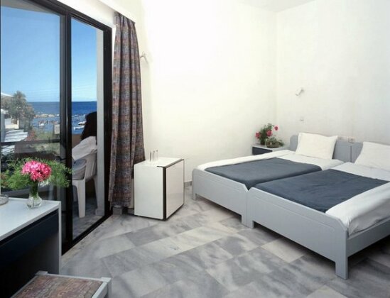 Akasti Hotel - Photo5
