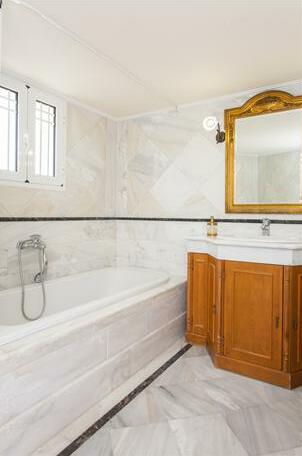 Eclectic house - Photo3