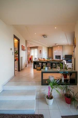 Irini House - Photo3