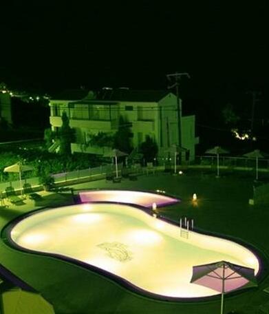Sandy Suites - Photo3