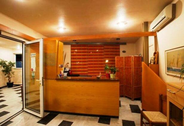 Seafalios Apartments - Photo2