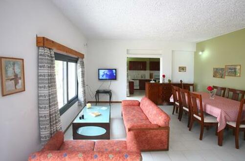 Terpsichori Villa & Apartments - Photo5