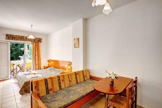 Artemis Apartments - Photo5
