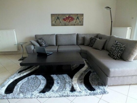 Bellevue Houses - Photo4