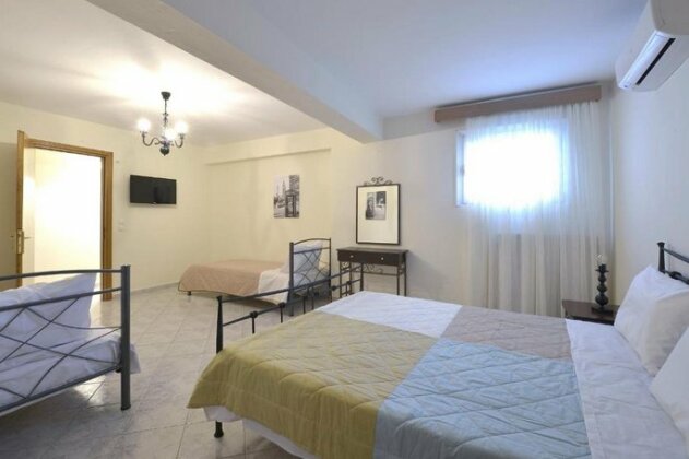 G&G House Kavala - Photo5