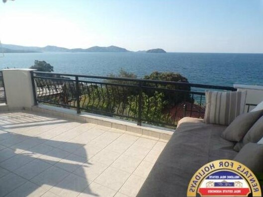 Hellenic Estate Suites - Photo5