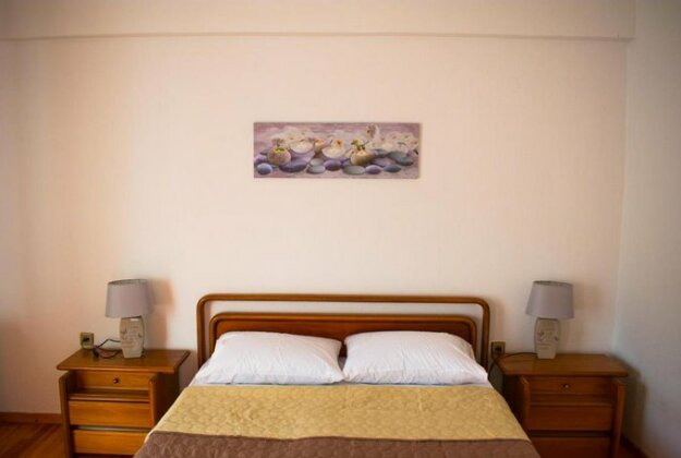 Luna Maisonette - Photo3