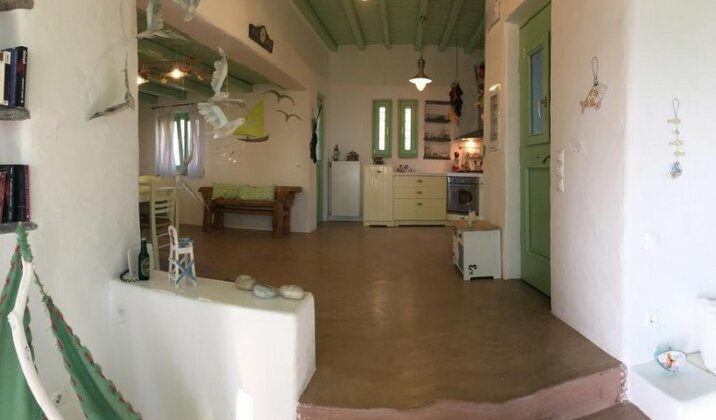 Otzias green cottage - Photo2