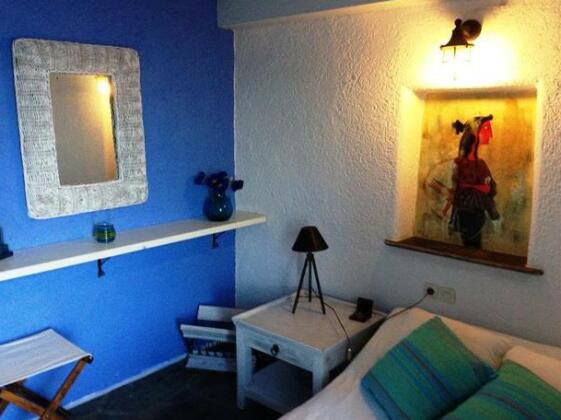 Pasithea House - Photo2