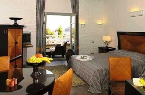 Porto Kea Suites - Photo3