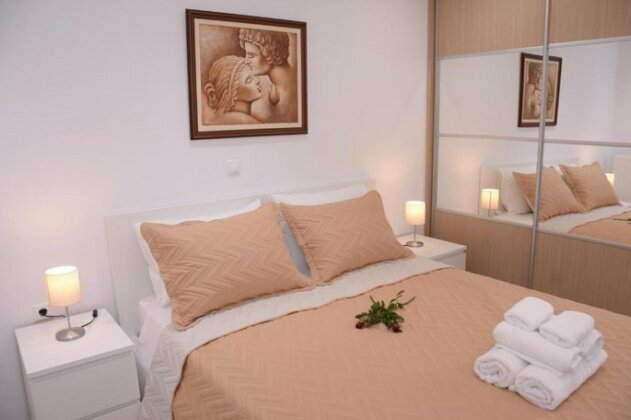 Keratea Apartment Athens Airport - Photo2