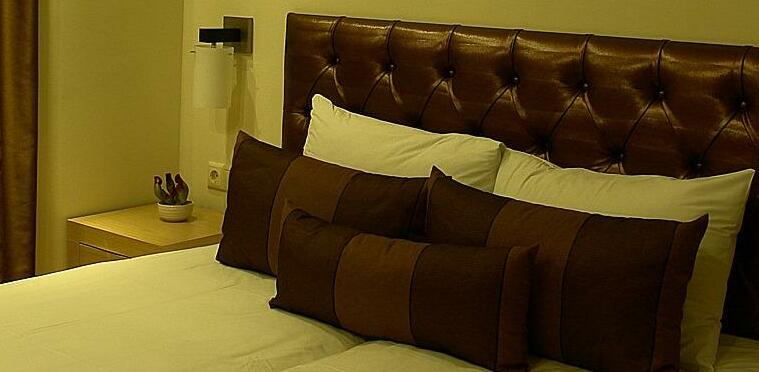 Kristonia Hotel Suites - Photo5