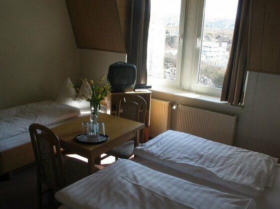 Maria Studios & Rooms - Photo4