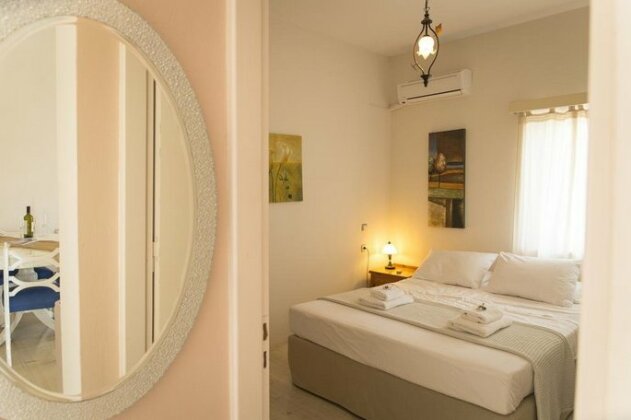 Arodamos Apartments & Studios - Photo4