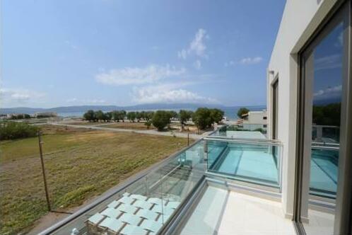 Crystal Bay Hotel - Photo4