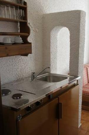 Hotel - Apartments Delfini - Photo4