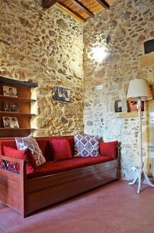 Kamara Stone House - Photo3
