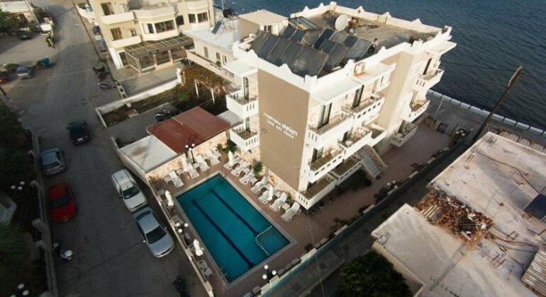 Mandy Suites - Photo5