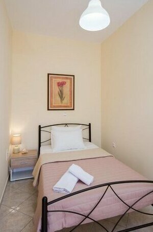 Mavros Molos Seaside Apartment