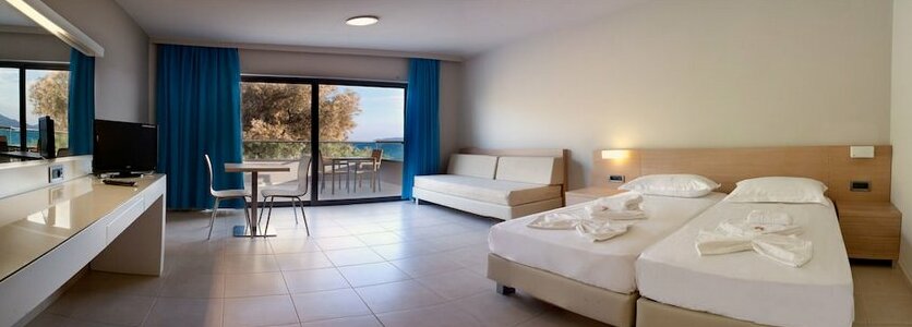 Nautilus Bay Hotel - Photo5