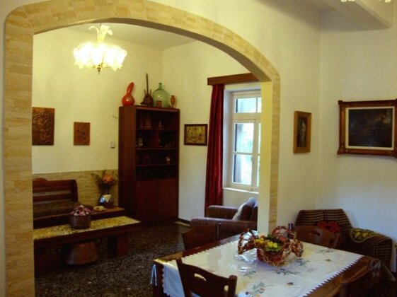 Venezian Castle House - Photo4