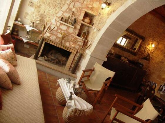 Ariadni Private Village Stone House - Photo4
