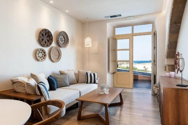 Avra Apartments Kolymbari Harbour - Photo2