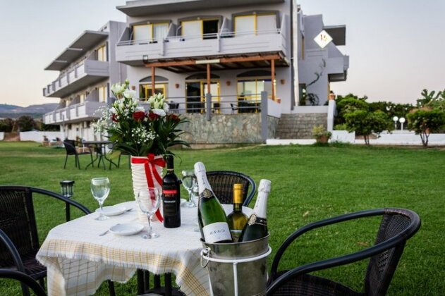 Nereides Hotel Kolymvari - Photo2