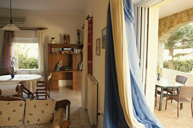 Skoutelonas Villa - Photo3