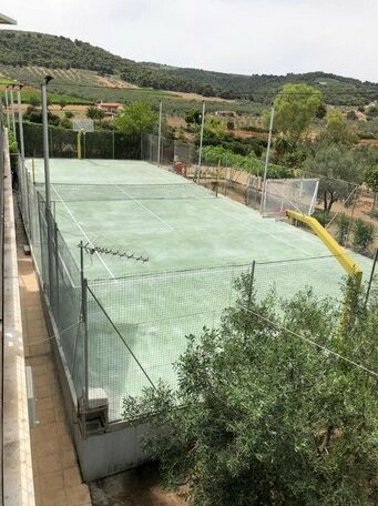 Country Villa Peloponnese with tennis court and pool - Photo3