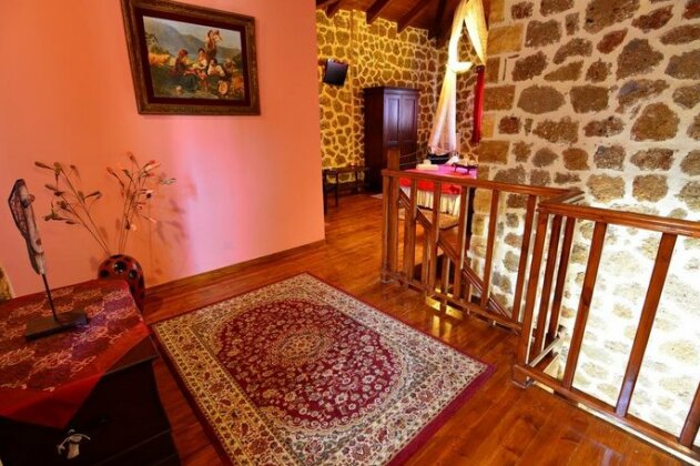 Filiantra Guesthouse - Photo3