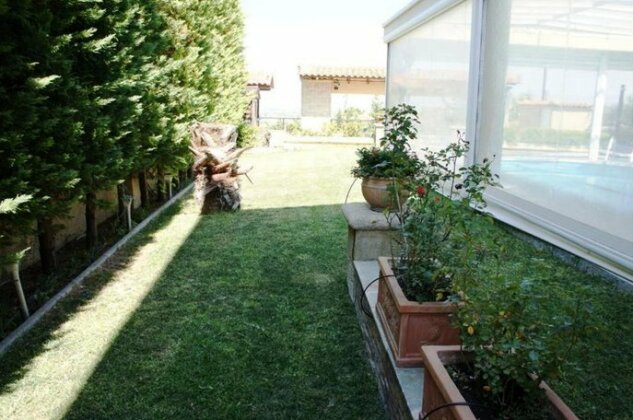 Stone Guesthouse - Photo3
