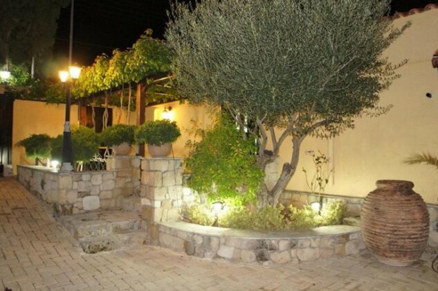 Stone Guesthouse - Photo5
