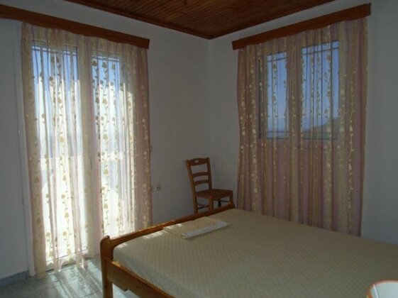 Giota & Antonia Apartments - Photo4