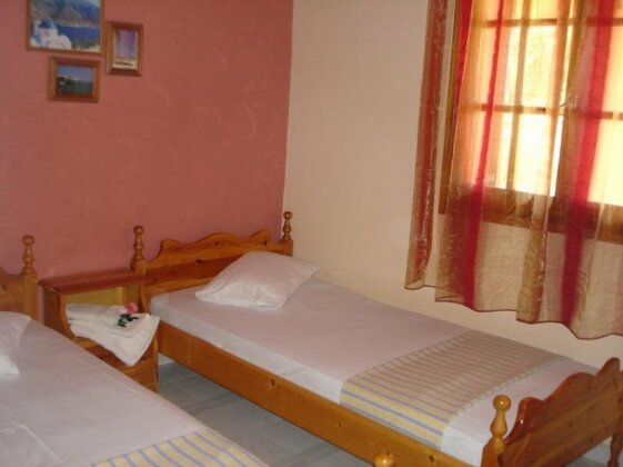 Maria's Houses - Photo2